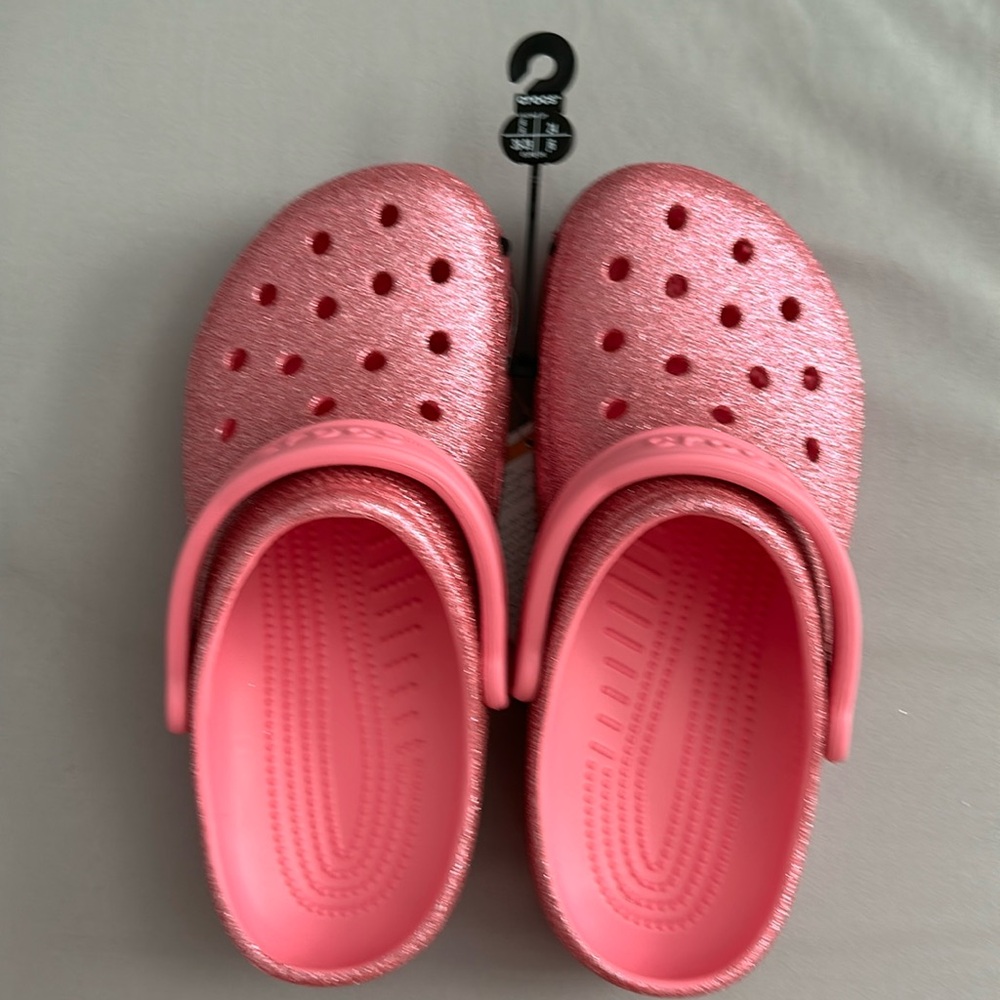 Brand new crocs